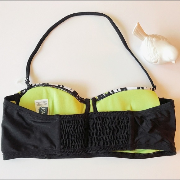 NWOT large tribal print bikini top - Picture 3 of 4